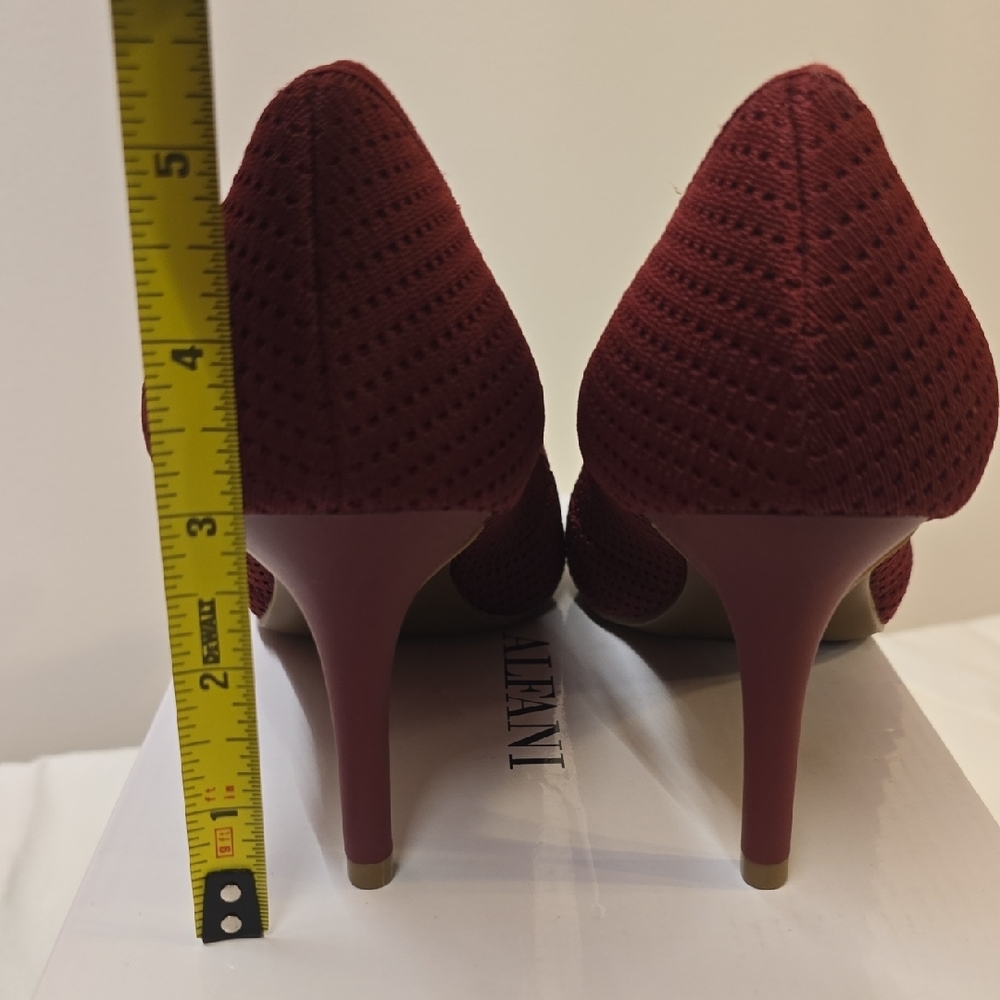Alfani Scarlet Knit Pointed-Toe Pumps in Wine Red - Picture 7 of 7